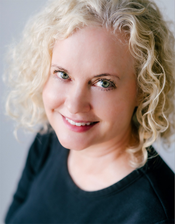 Elizabeth Verdick publicity photo for web